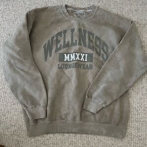 crewneck